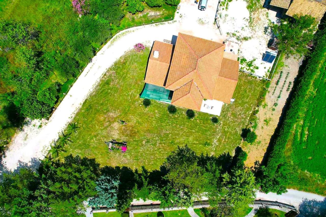 Villa Platanos à Vasilikí Extérieur photo