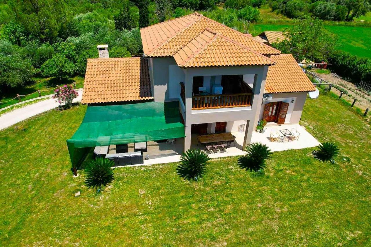 Villa Platanos à Vasilikí Extérieur photo